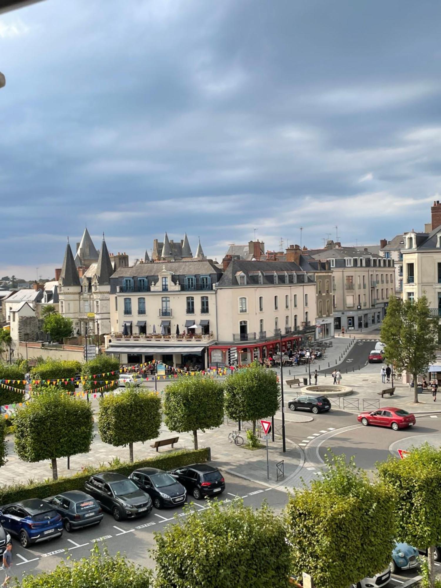 Studio Douillet Centre Vitre -Tout A Pied Exterior foto